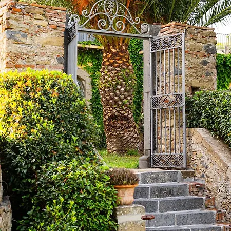 Tenuta Rustica 1519 4*